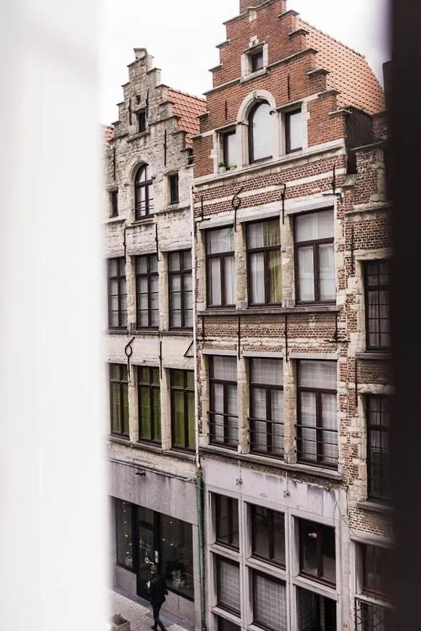 Gorgeous Getaway In The Old City Centre Antwerp 2 Apartment